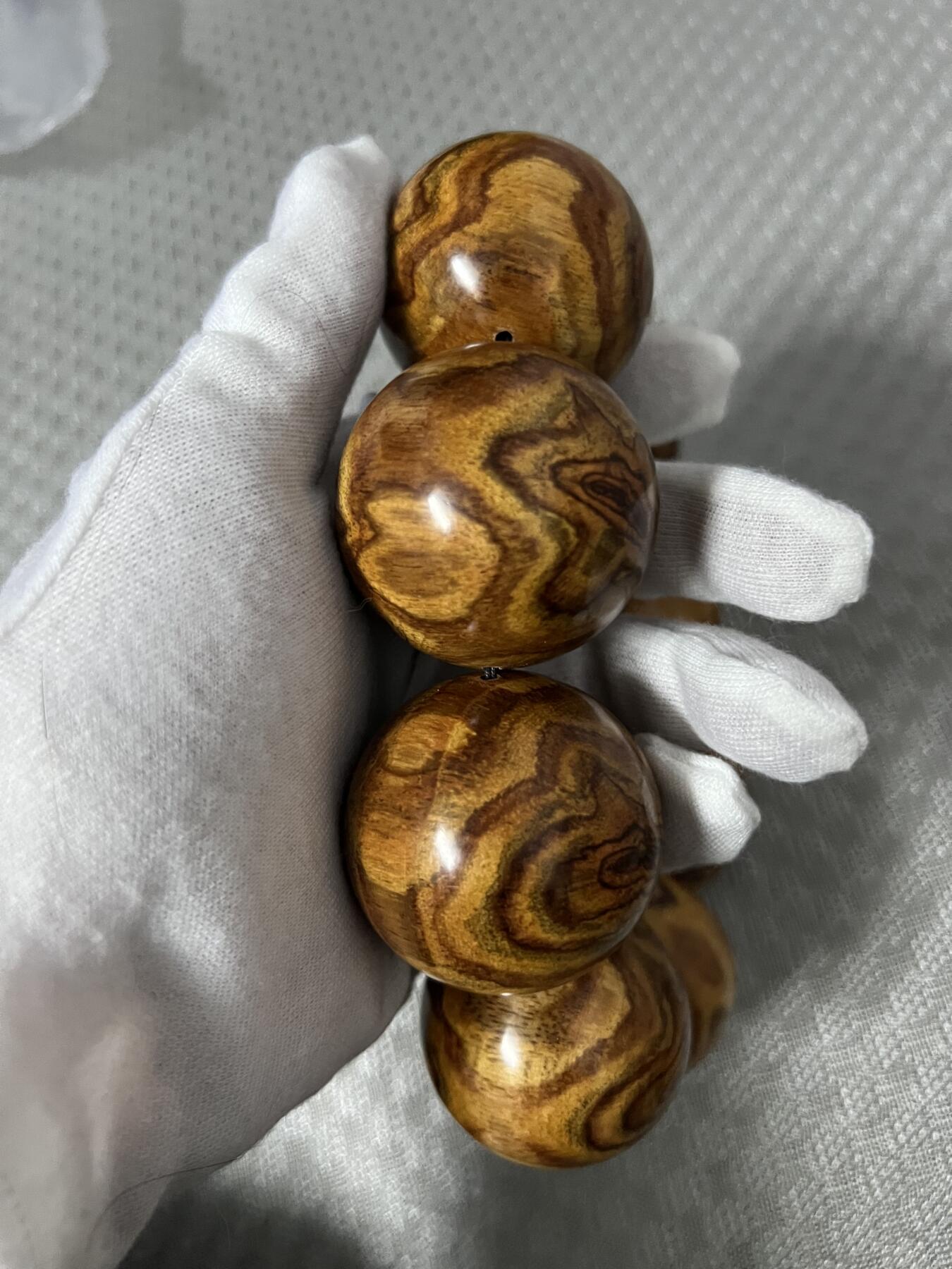 零元拍：超豪华鬼脸海南黄花梨大手持，44MM。太霸气了