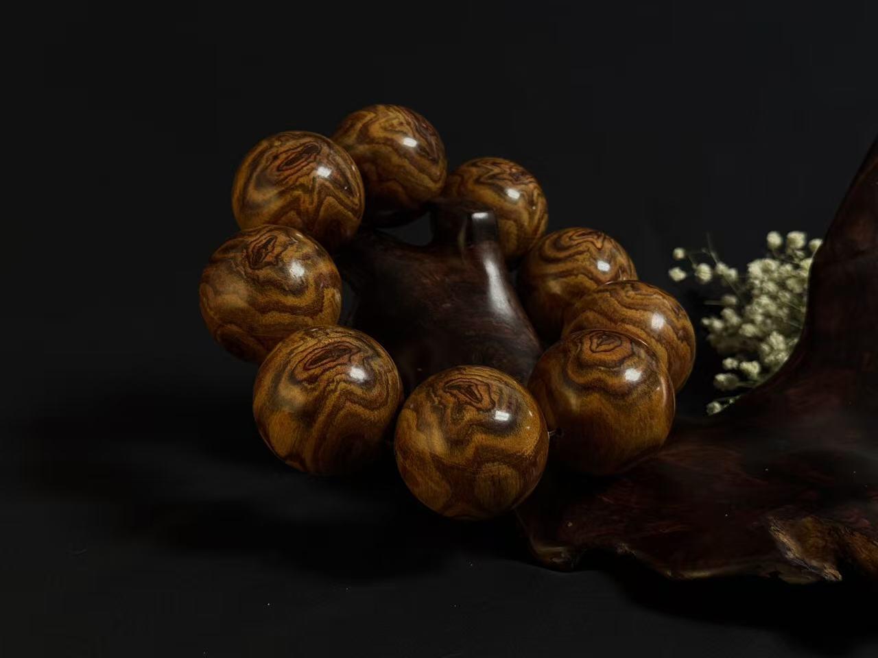 零元拍：超豪华鬼脸海南黄花梨大手持，44MM。太霸气了