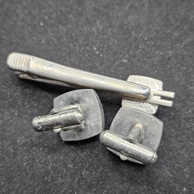 0元起拍勋章 第338期 咸鱼国勋章拍卖专场 3月15日（周日）下午6：00开始 日本中古袖扣领带夹一套