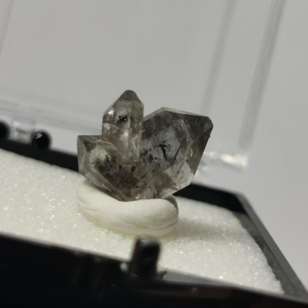 七河·藏家水晶矿标化石小拍（总第41期） 藏家出品 X733 云贵闪灵水晶原石水晶花 盒子矿