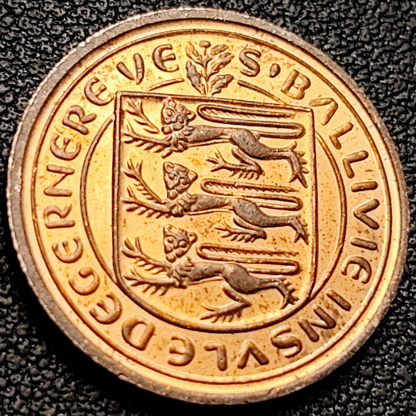 泉币菌-第208场-拍品多 请提前出价 。