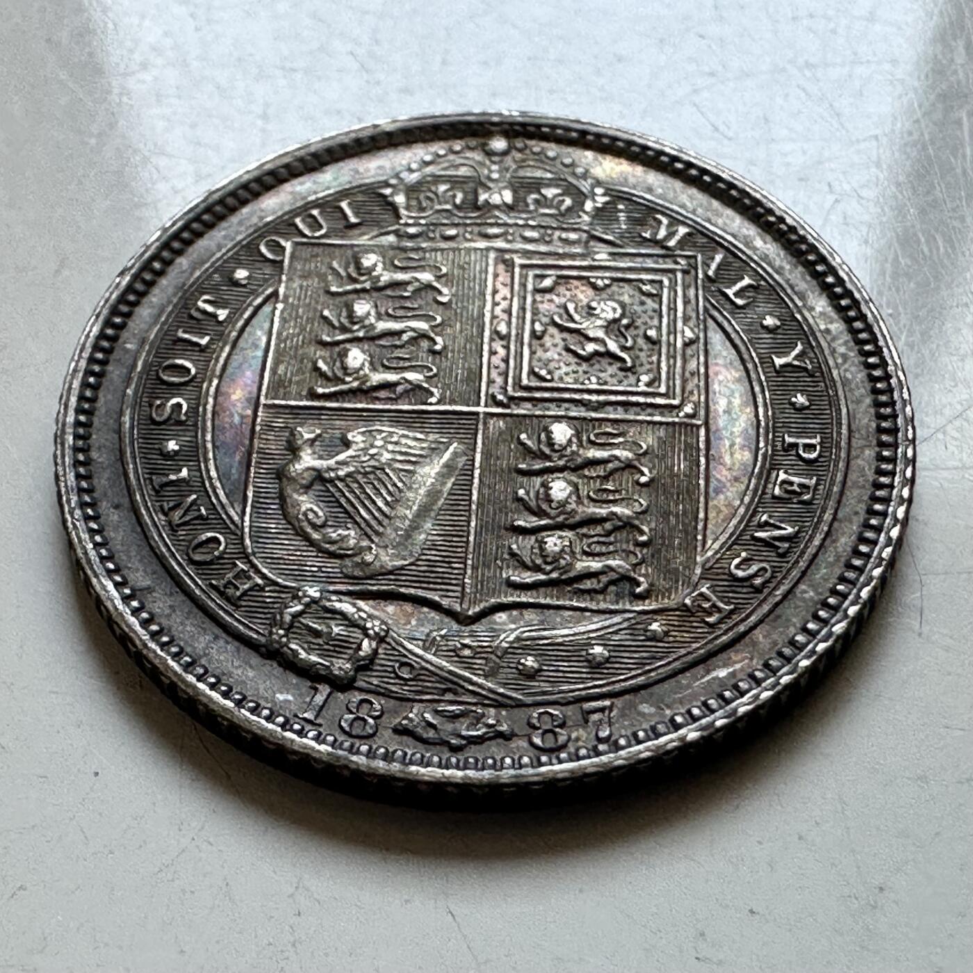 🌹外币初藏🌹🐯2026年第28场   每周二四六晚8️⃣点 接代拍 英国 1887年 维多利亚 6便士银币 92.5%银 2.83g 19.4mm 五彩好品