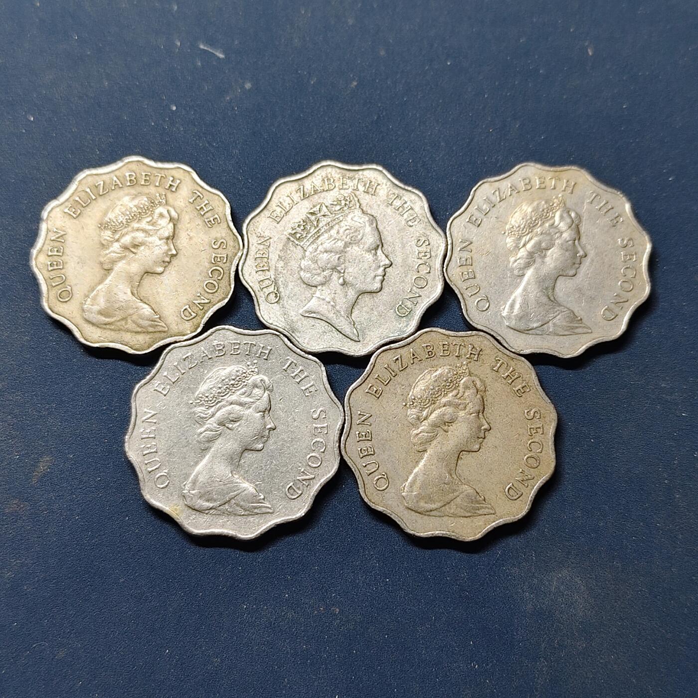 【全场包邮】纯粹捡漏拍510场 香港1975-1990年女王版花齿2元5枚一组