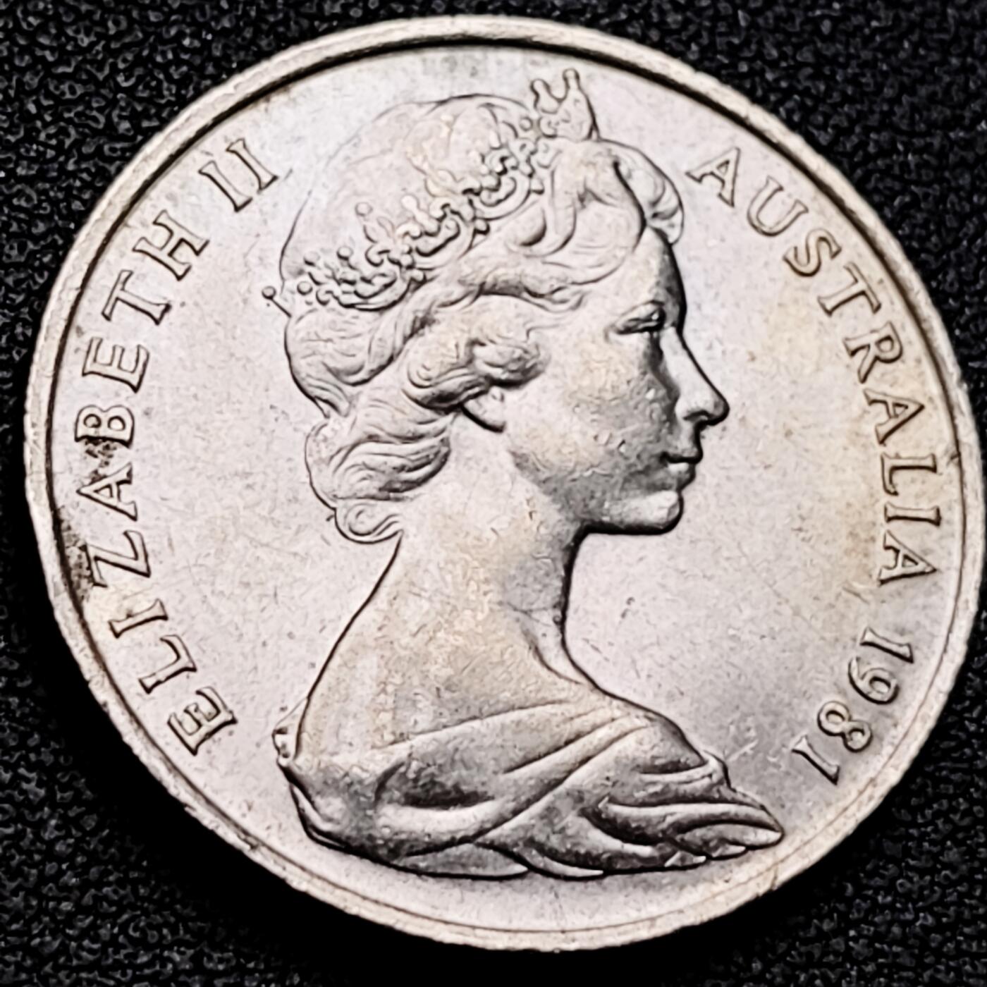 泉币菌-第208场-拍品多 请提前出价 。