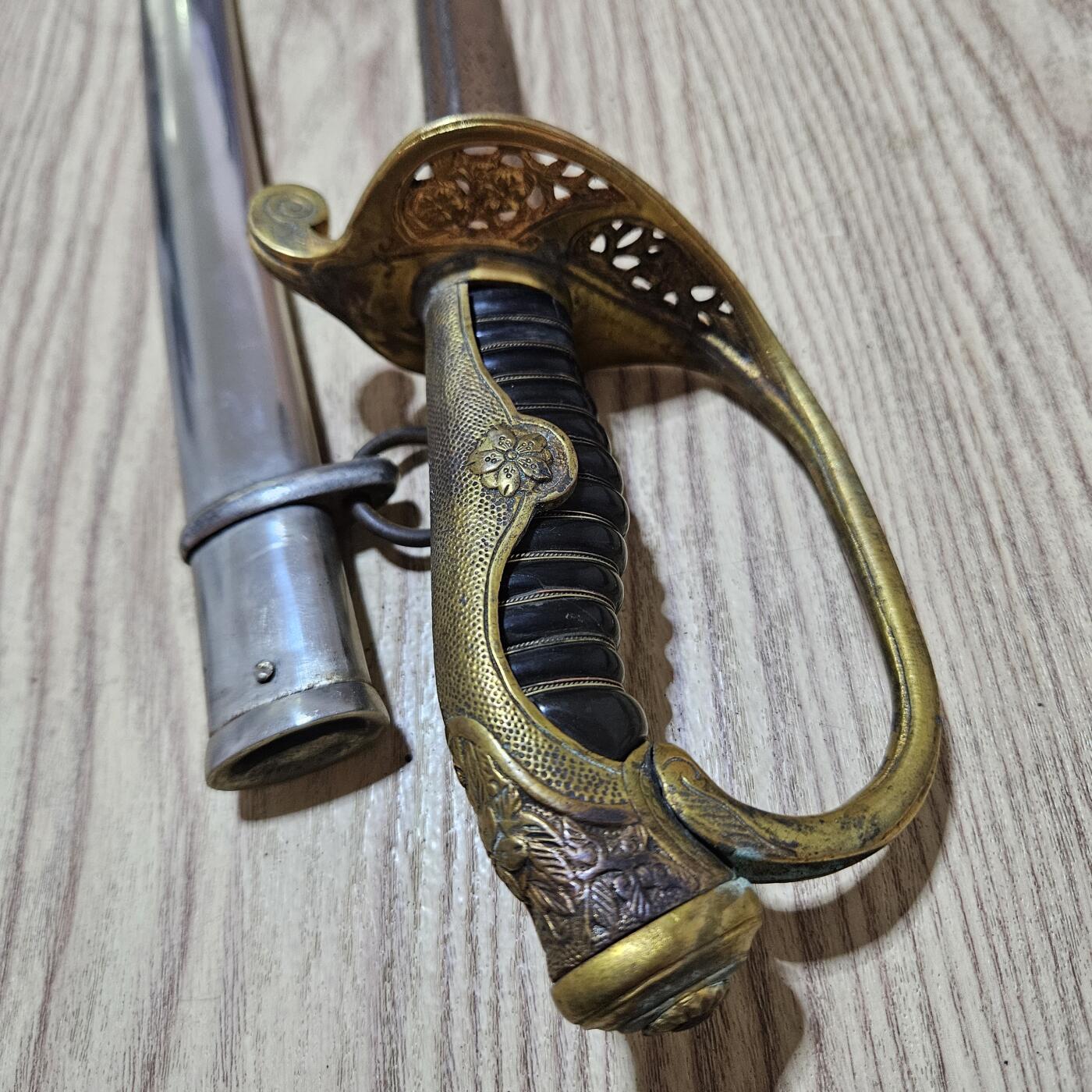 0元起拍勋章 第338期 咸鱼国勋章拍卖专场 3月15日（周日）下午6：00开始 合法未开刃 明治19式尉官指挥刃