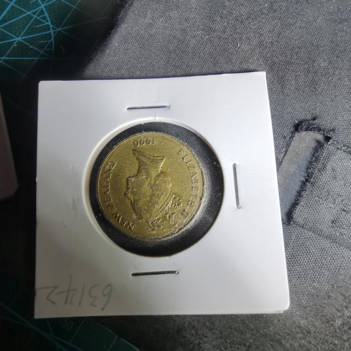 沼泽如烟--第1019场 新西兰1990年一元