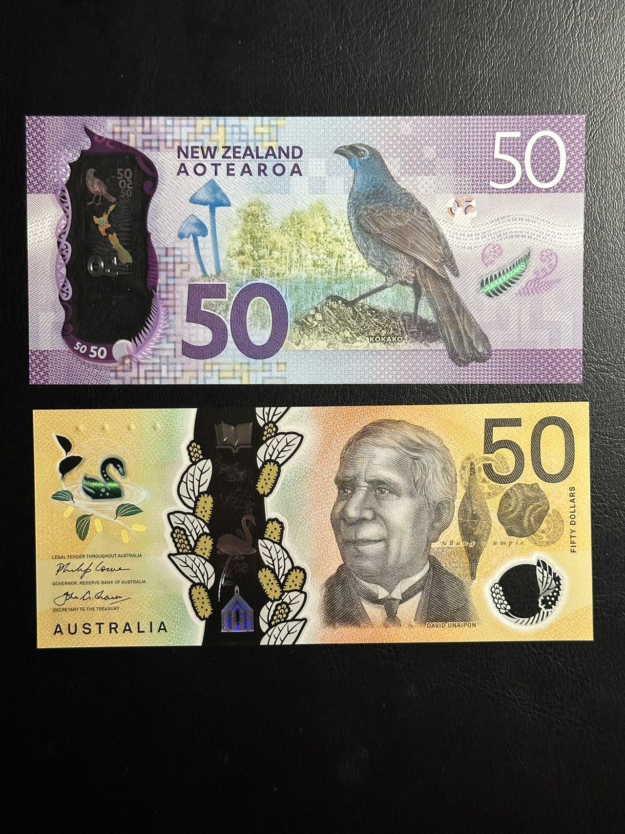 丙午马年三月第二场 精品更新 澳大利亚、新西兰50一组两张。品相unc-。塑料钞