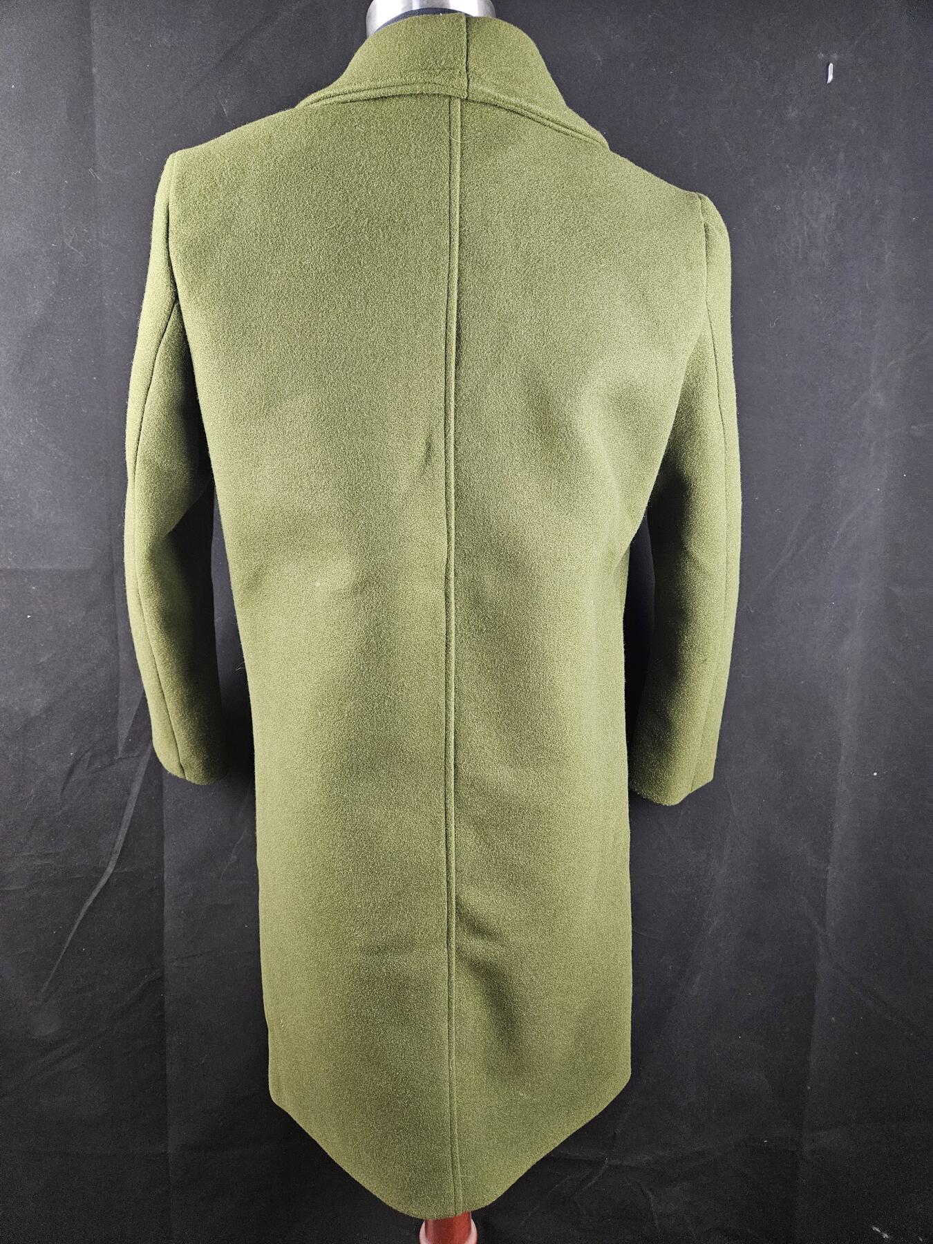 0元起拍勋章 第338期 咸鱼国勋章拍卖专场 3月15日（周日）下午6：00开始 古着大衣 胸围100 肩宽42 衣长95 袖长58