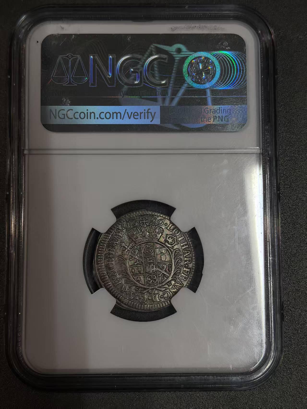 开店首拍 国内外机制币银元拍场