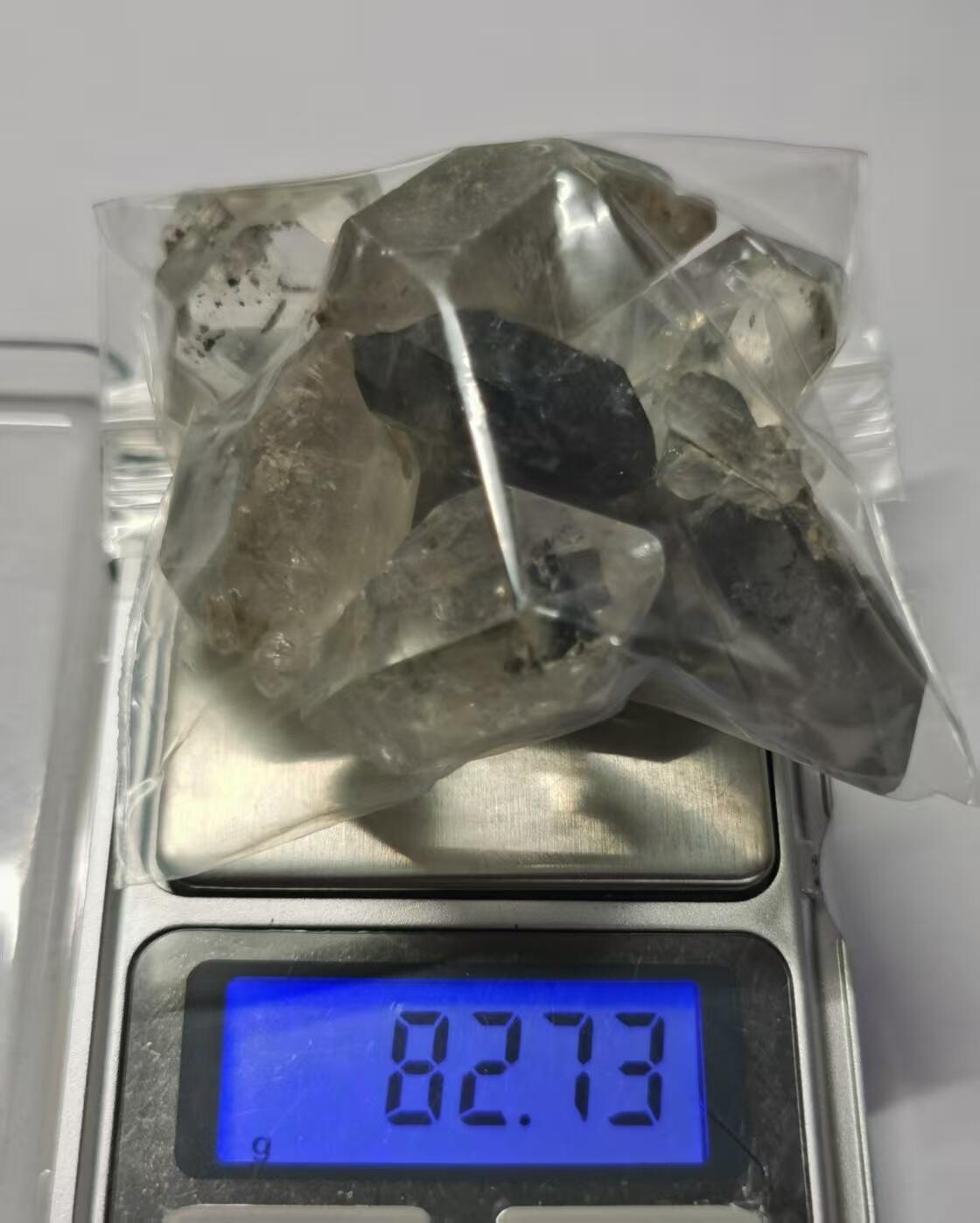 七河·藏家水晶矿标化石小拍（总第41期） 藏家出品X757（9）多品种云贵闪灵水晶原石一组9件 总重量共约80多克