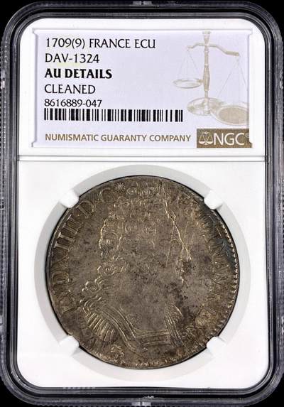 【雨安】【直播拍卖】【第0128期-评级币章】2026-03-14 周六 19:30 (金价1145, 银价22.39) - [评级法国] France 法国 1埃居 KM#0386 DAV-1324 (1709-1715) 路易十四 三皇冠 1709年  NGC-AU 极美细节, 深打