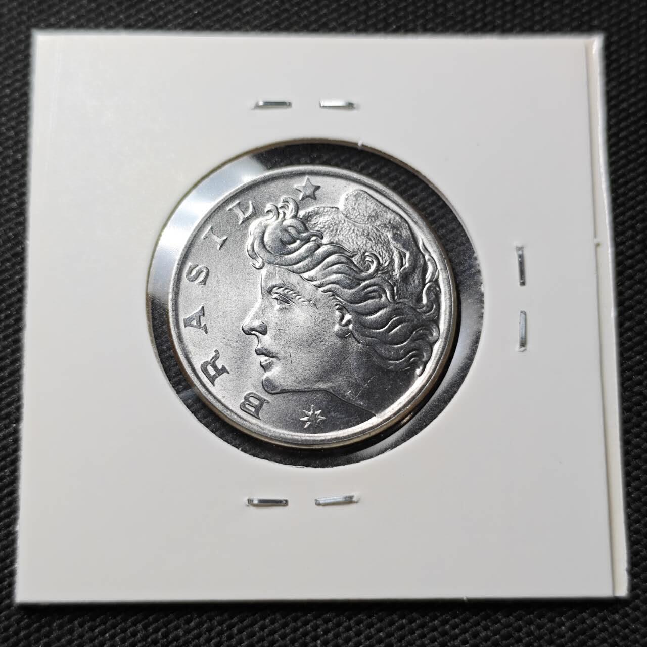 KK钱币收藏小铺   第405期 2月预留时间 周末发货  1977巴西20分 好品