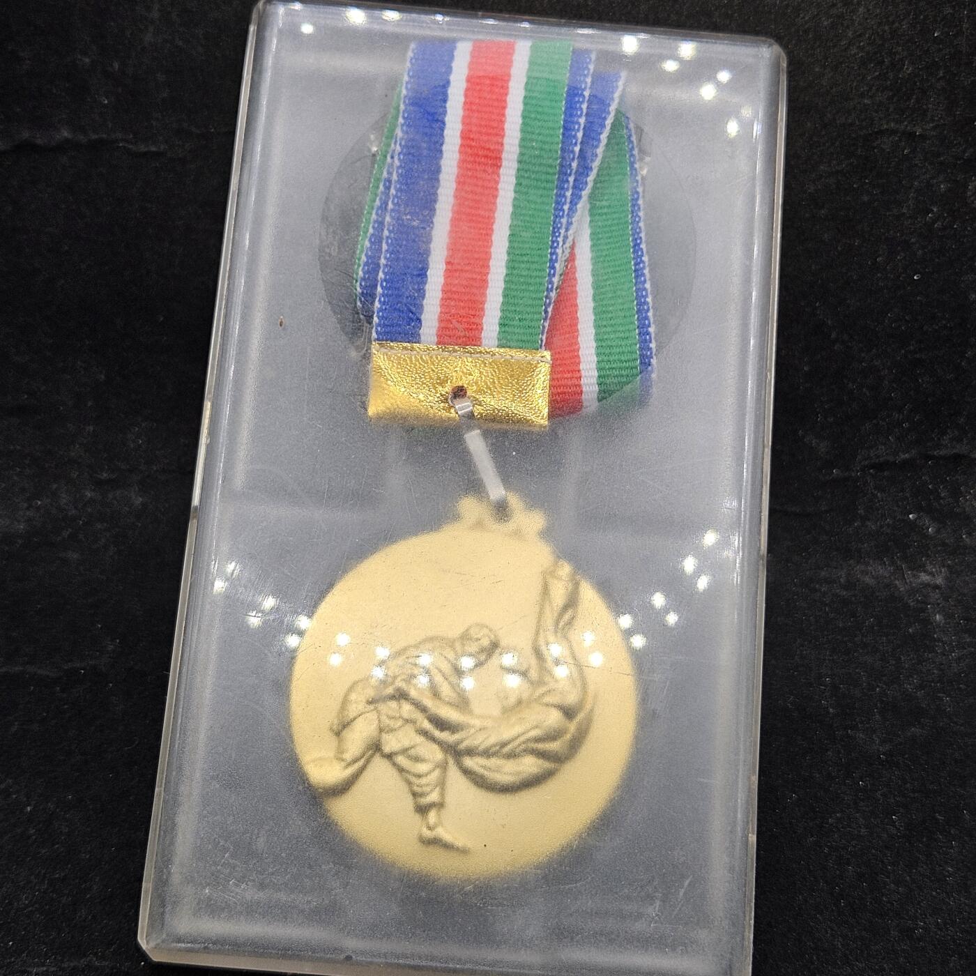 0元起拍勋章 第338期 咸鱼国勋章拍卖专场 3月15日（周日）下午6：00开始 日本奖牌 大型