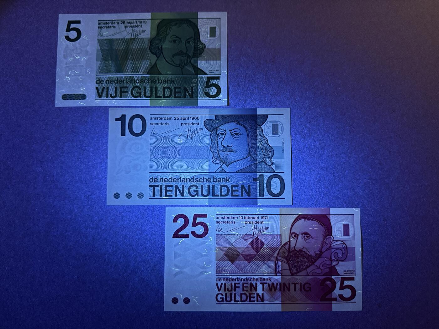 《艾美收藏》第236期-3.15周日外币畅拍