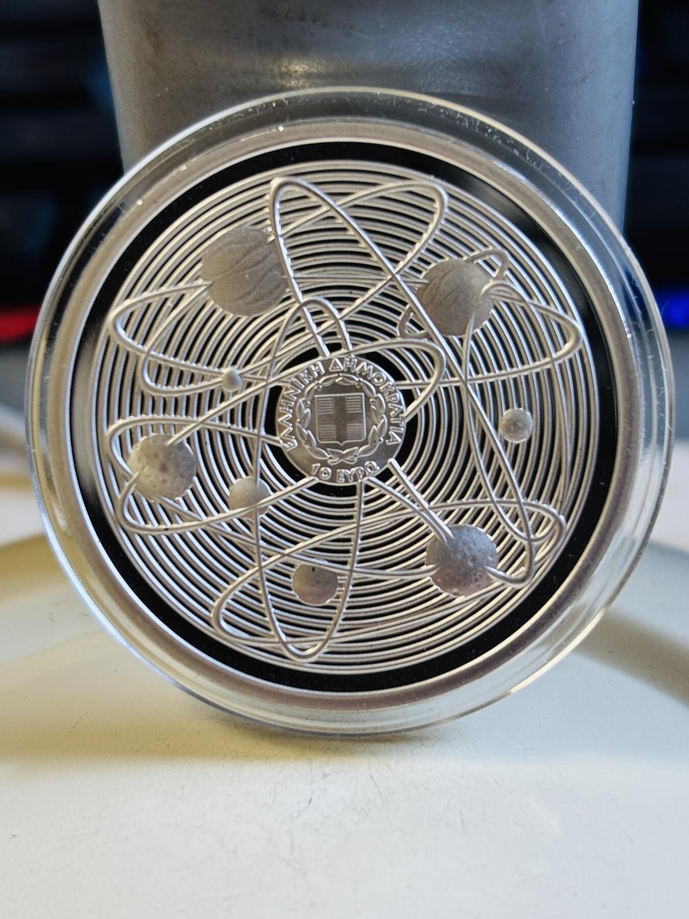 第192期拍卖 希腊2025年古希腊文明系列数学家埃拉托色尼纪念银币，34.1克，925银，发行2000枚，有白点，侧看有丝痕