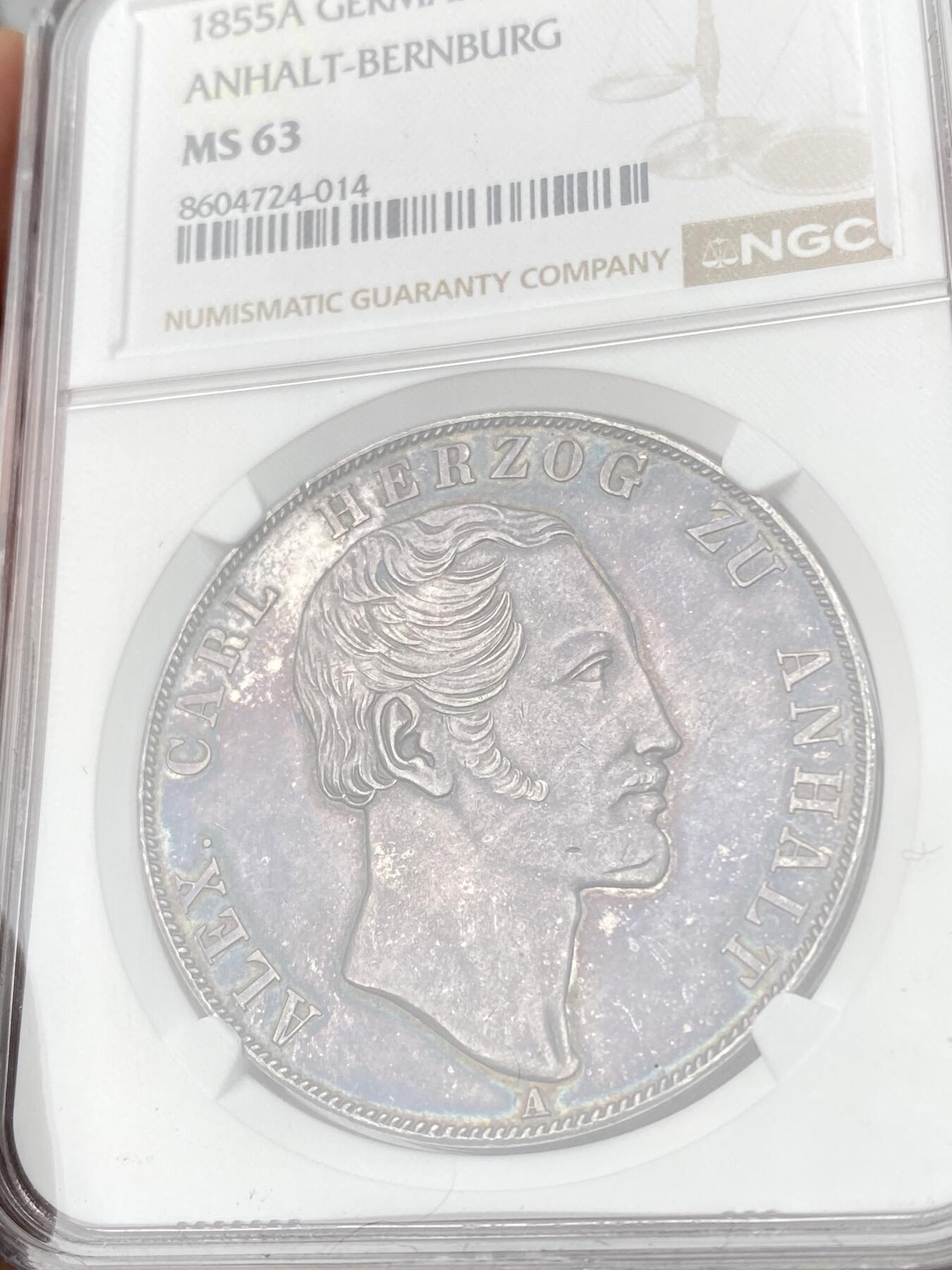 万国钱币拍卖第062期