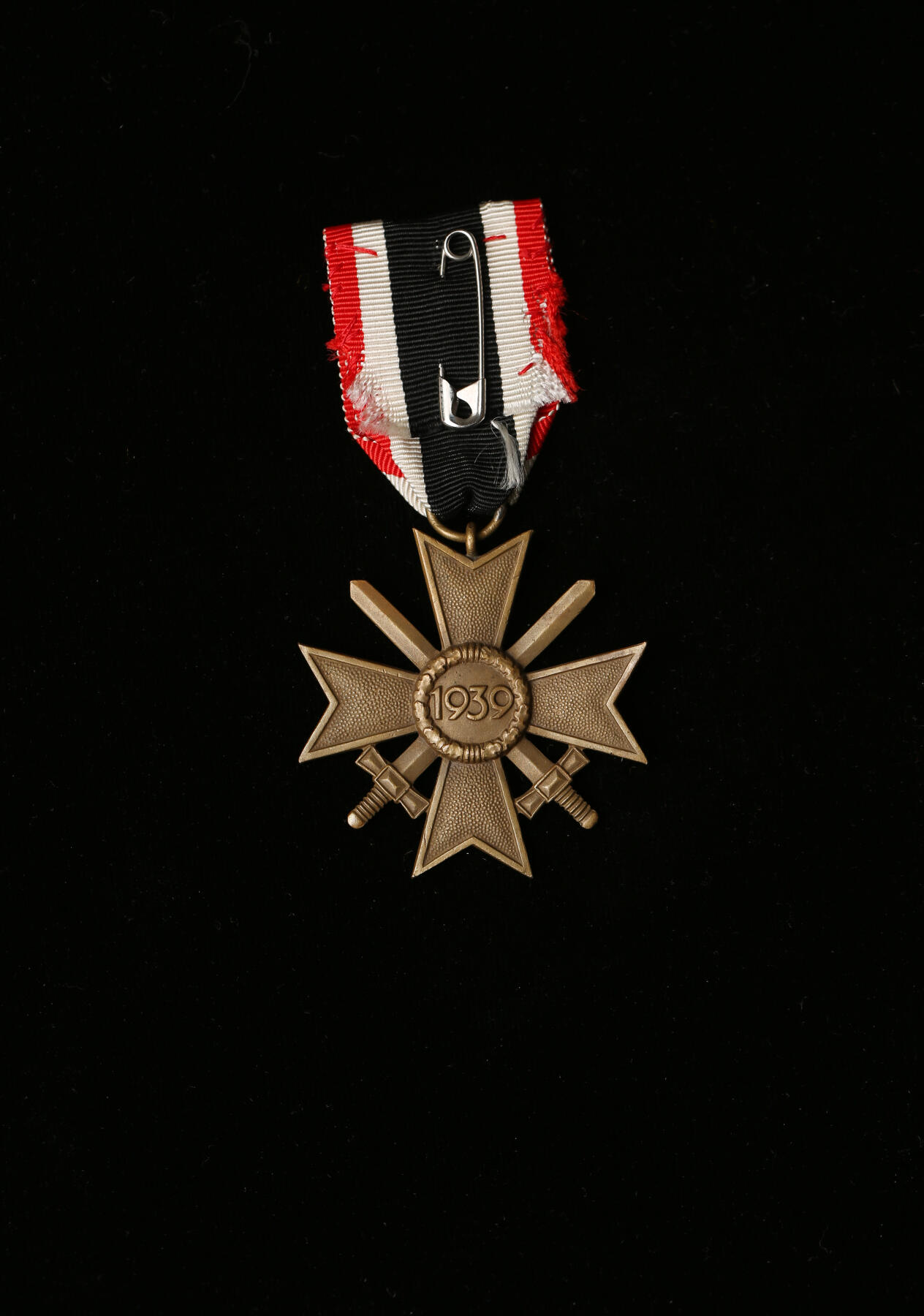 戎马世界章牌大赏第112期 德专场 铜制 带剑二级战功十字  环打5标