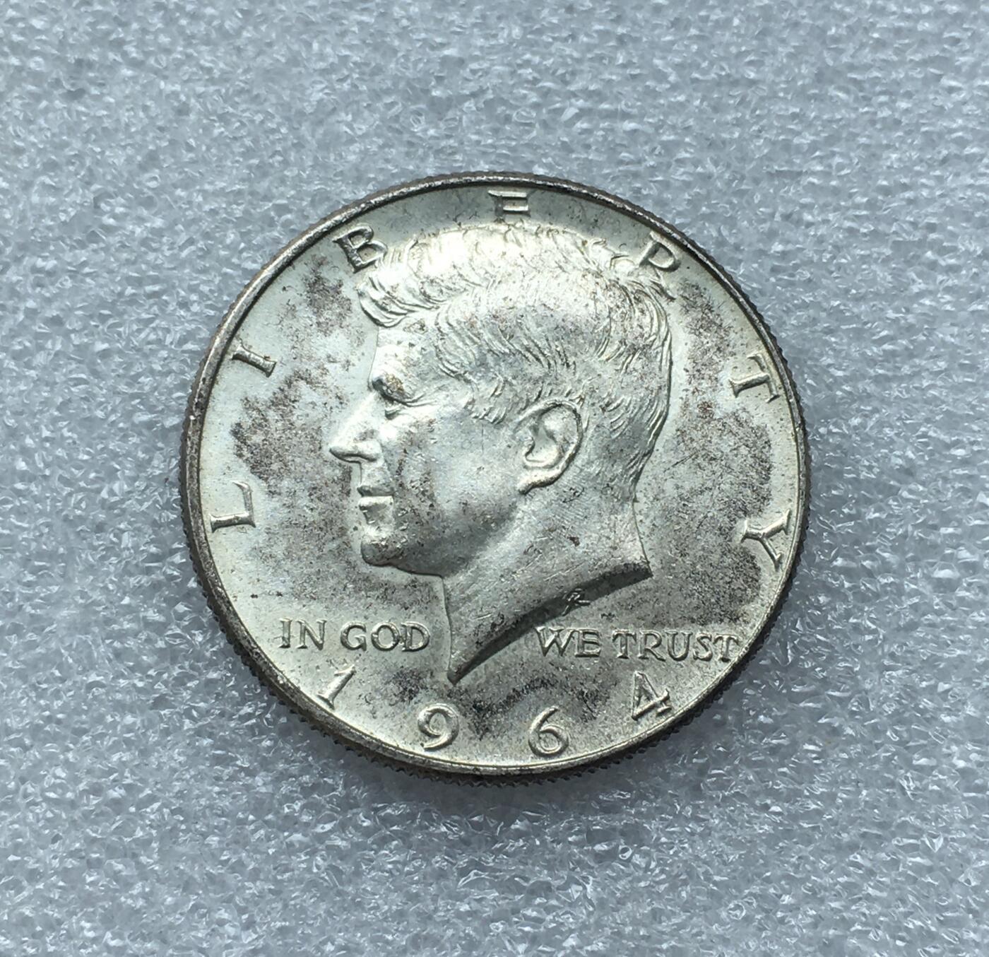 世界钱币专场拍卖 每周二开拍 1964年美国肯尼迪半美元银币 12.5克 90%银