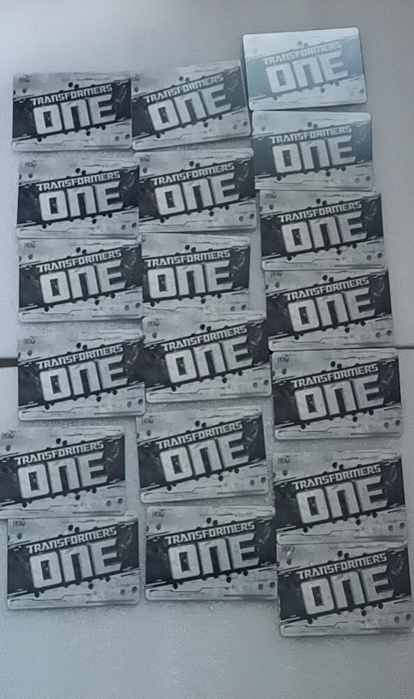 卡游专场  不寄存 卡游变形金刚HR一套 19张