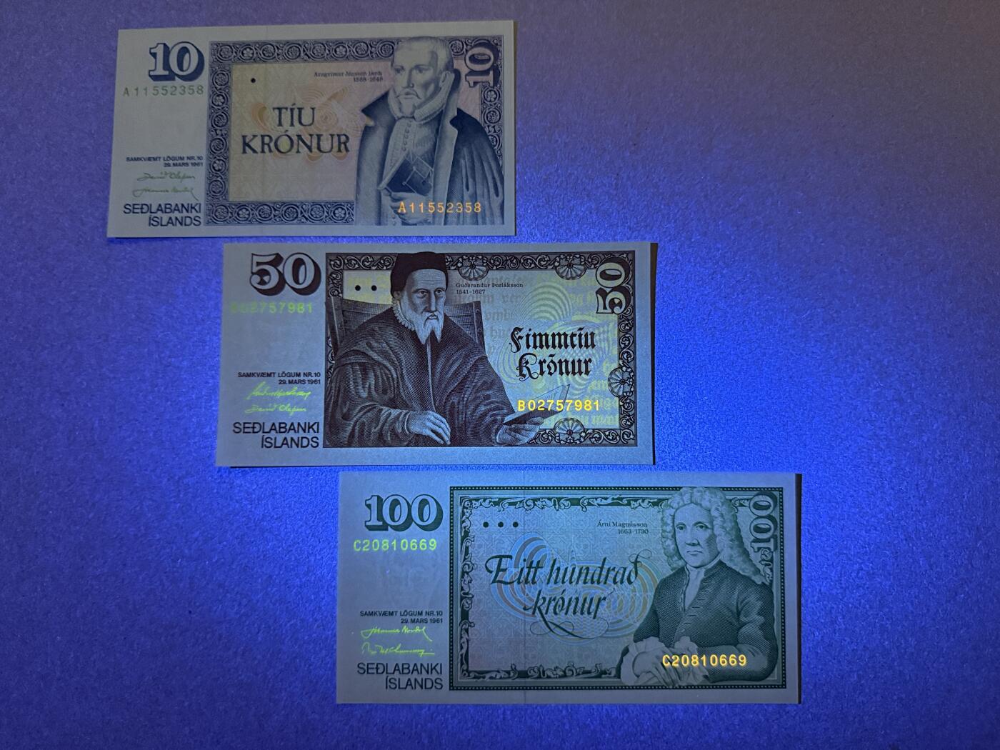 《艾美收藏》第236期-3.15周日外币畅拍 冰岛10、50、100克朗3张 UNC 全程无4