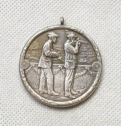 甄臻铺-世界币章拍卖（第54期），3月28日甄品场拍品征集中，送拍享返佣金等优惠多多 - 裸币，德国1910年杜塞尔多夫射击节银章 29.3克 40mm，细节见图