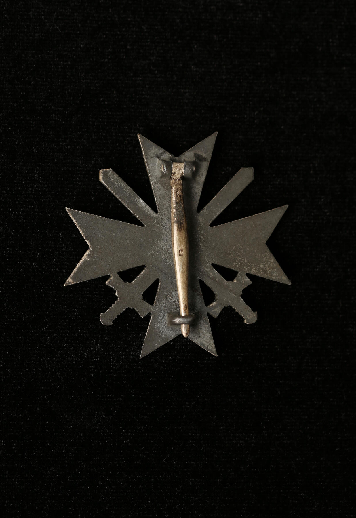 戎马世界章牌大赏第112期 德专场 锌制 一级战功十字勋章 杆打4标