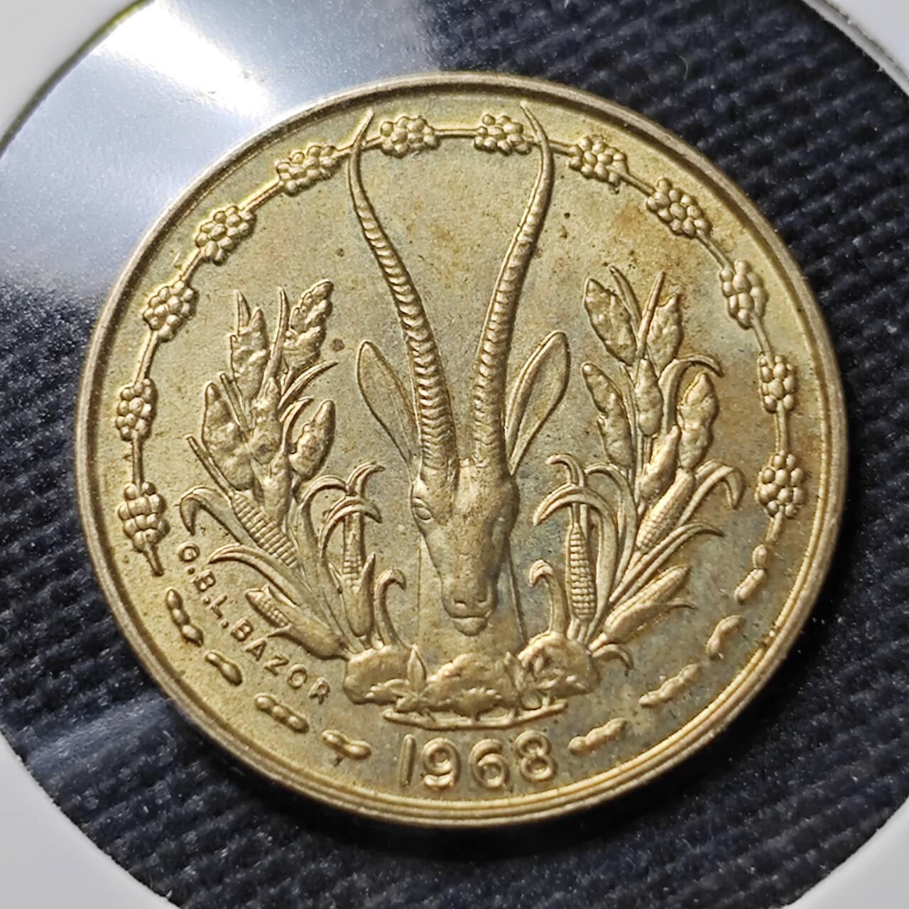 KK钱币收藏小铺   第405期 2月预留时间 周末发货 1968西非50法郎 