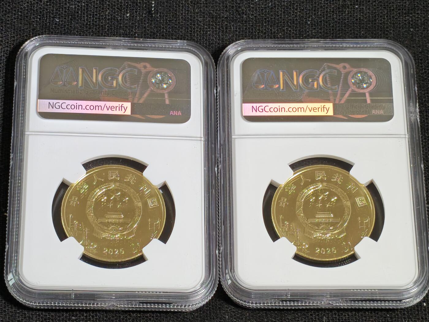 刘世昌艺术品销售中心～虎踞龙蟠*金杨在线联拍群第519期 2025年流通纪念币“京剧艺术-净角”【首日标】（NGC    MS68PL    串号：8610446-026、027）共2枚。