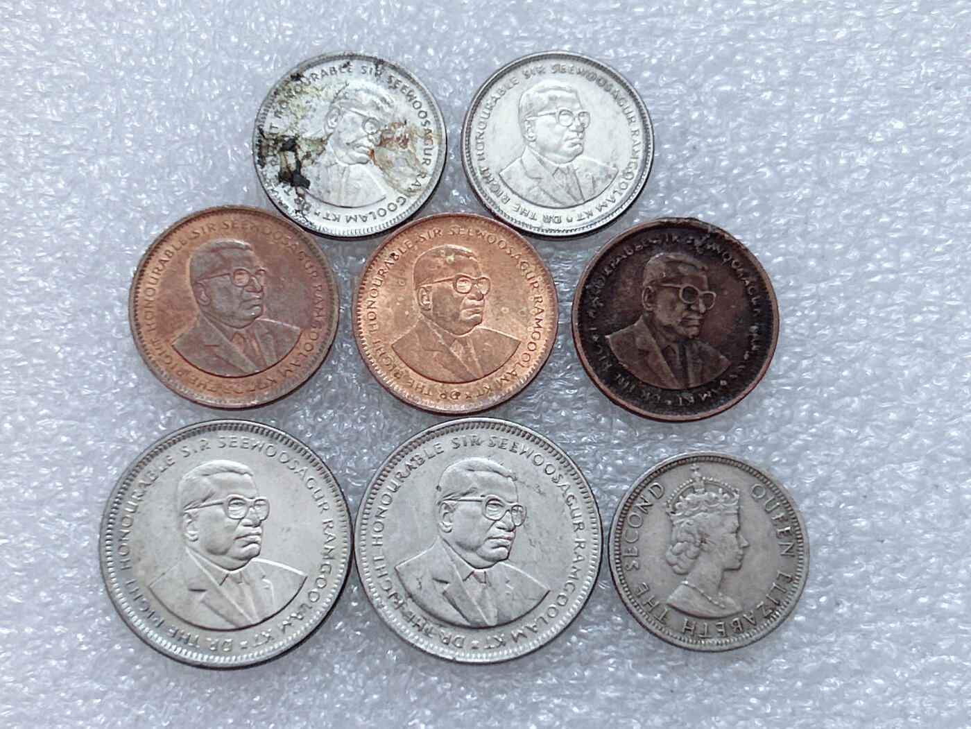 第一海外回流一元起拍收藏 散集专场  第303期 毛里求斯硬币 8枚