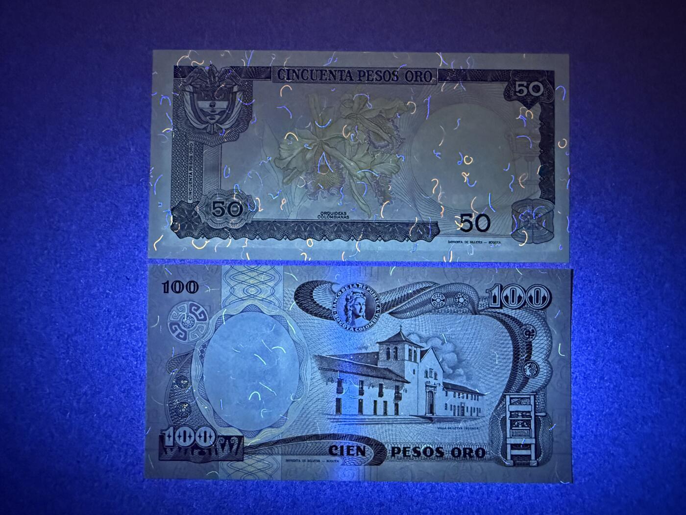 《艾美收藏》第236期-3.15周日外币畅拍 哥伦比亚50、100元2张 UNC 1996年 全程无4