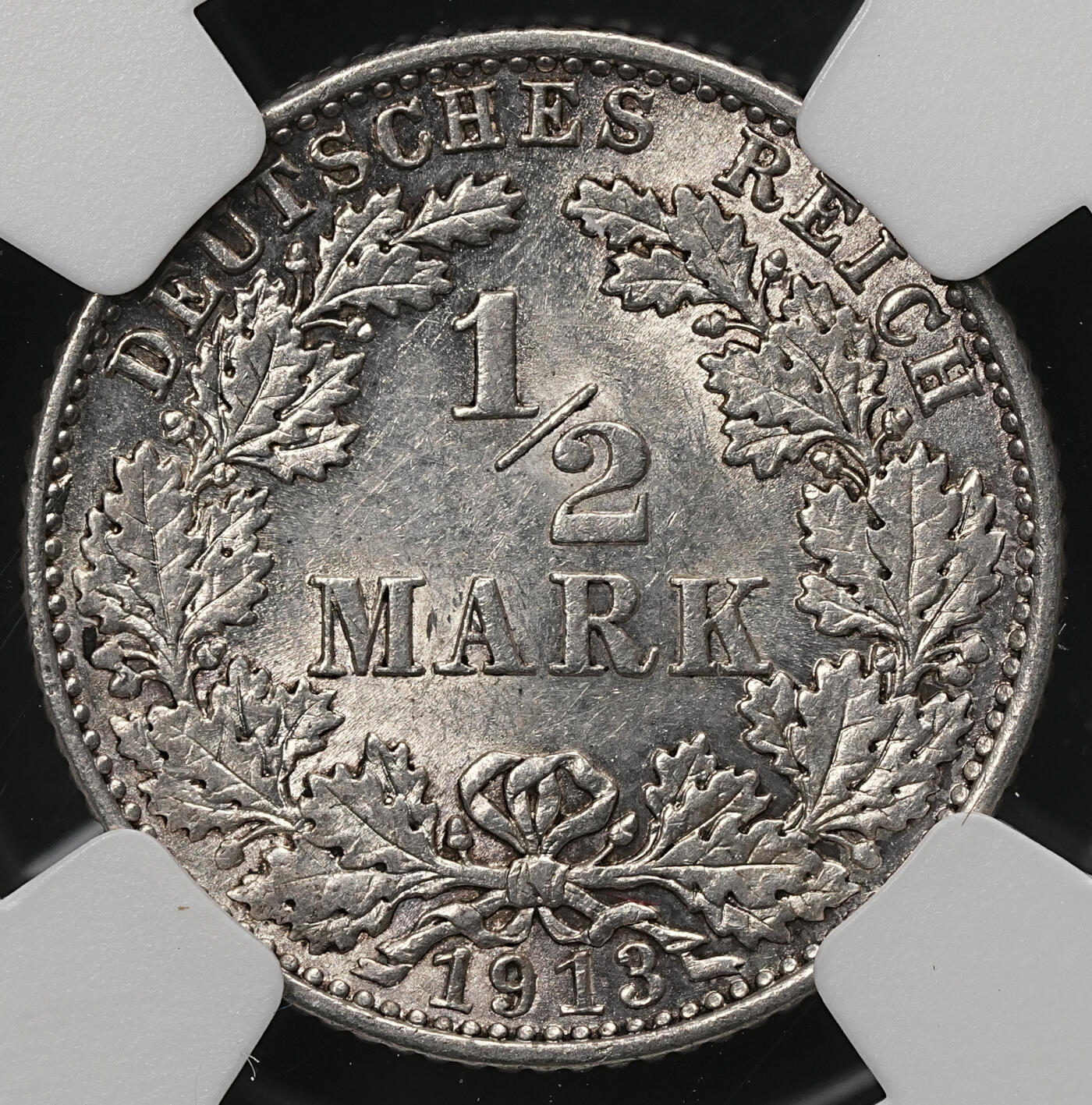 修遠堂世界钱币第107期 NGC MS63 1913年德国1/2马克银币，E厂铭，少见的年份厂铭，盒子年代标识有误