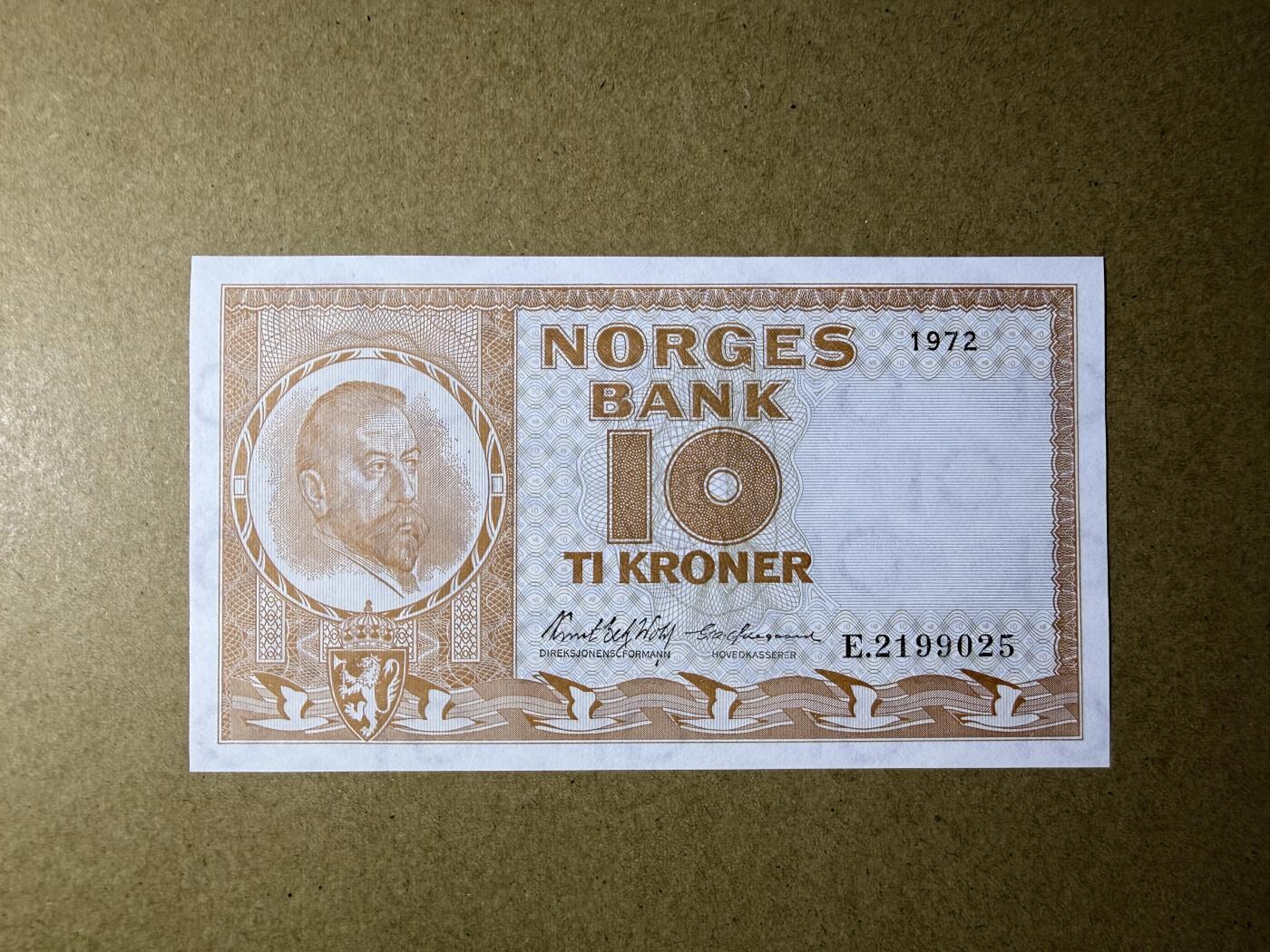 《艾美收藏》第236期-3.15周日外币畅拍 挪威10克朗 UNC 1972年 挪威第一任首相米切尔森 无47