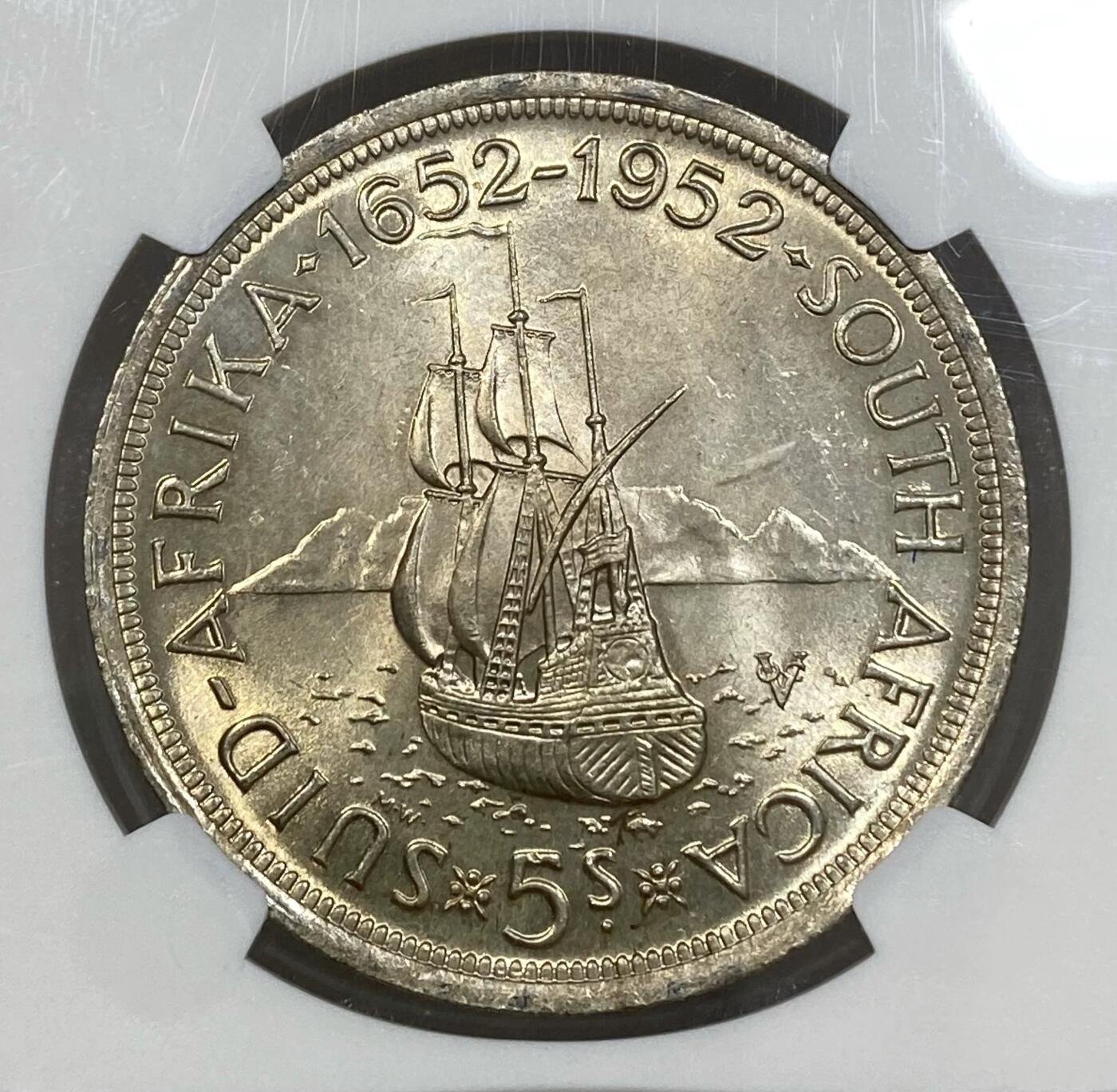 世界钱币专场拍卖 每周二开拍 NGC MS62分1952年英属南非乔治六世5先令银币