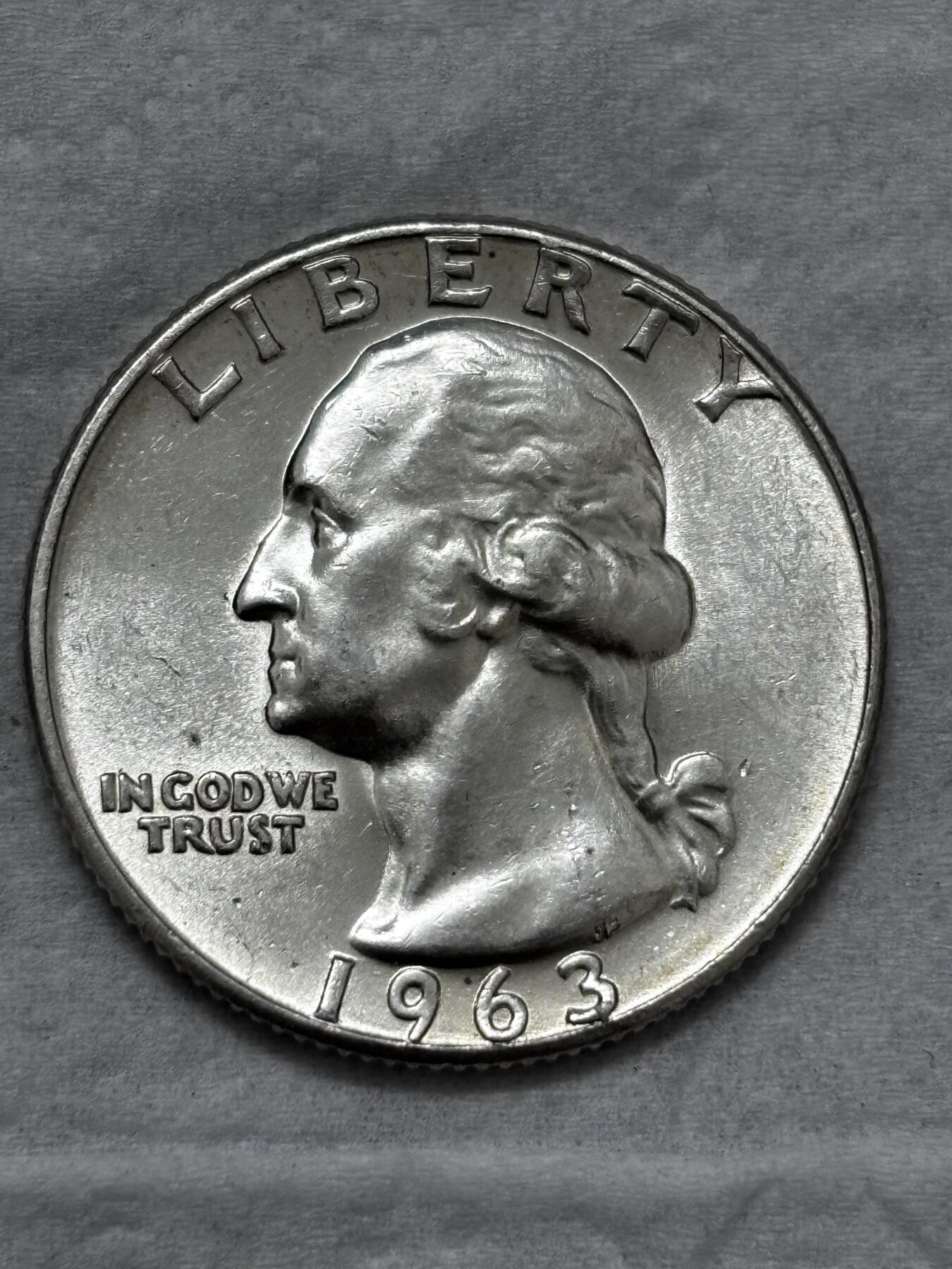 文馨钱币收藏第 296 场，长期接代拍业务 全新 1963 年美国 25 美分银币，6.25 克 900 银