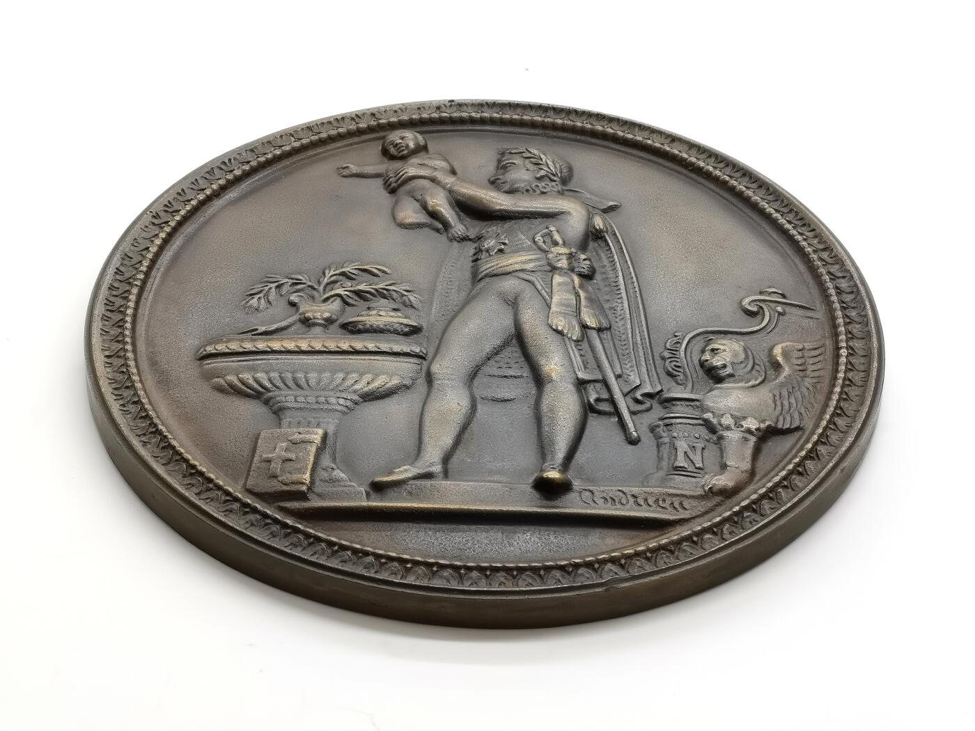 博洋堂世界钱币拍卖第164期（全场包邮） 拿破仑王子洗礼单面大铜盘一枚，直径19.5cm超大尺寸，重一公斤，应为19世纪的产物，品相上乘