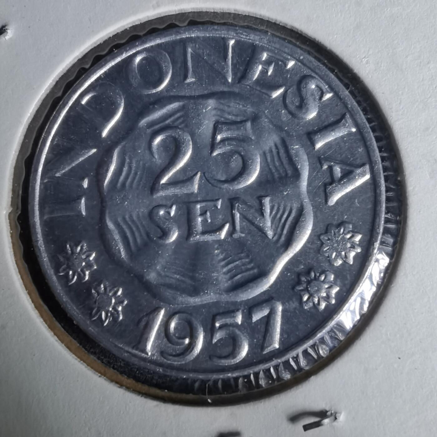 沼泽如烟--第1019场 印度尼西亚1957年25分