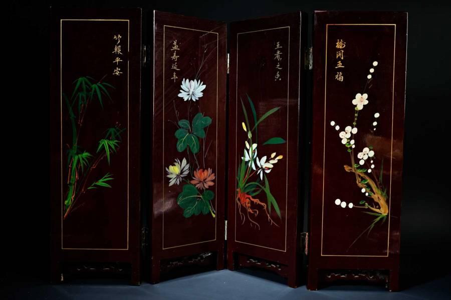 上海都达杂项专场五十二【全场包邮】 金地嵌碧玉、岫玉等多种玉石宝石四折台屏