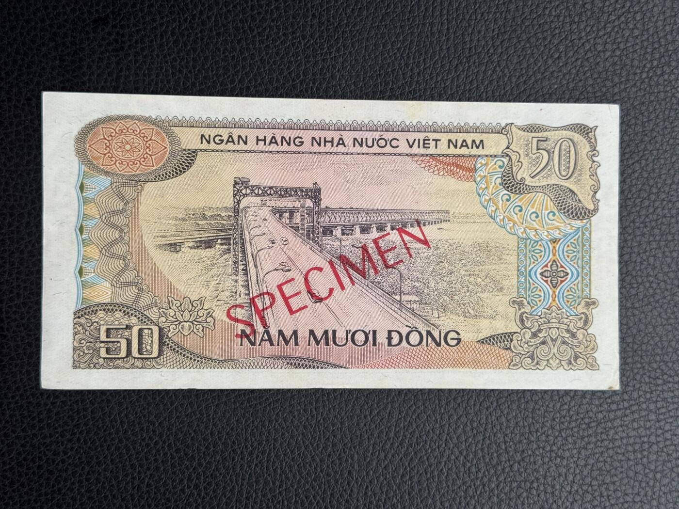 桂P钱币文化工作室拍卖第四十八期 越南1985年50盾票样，少见品种