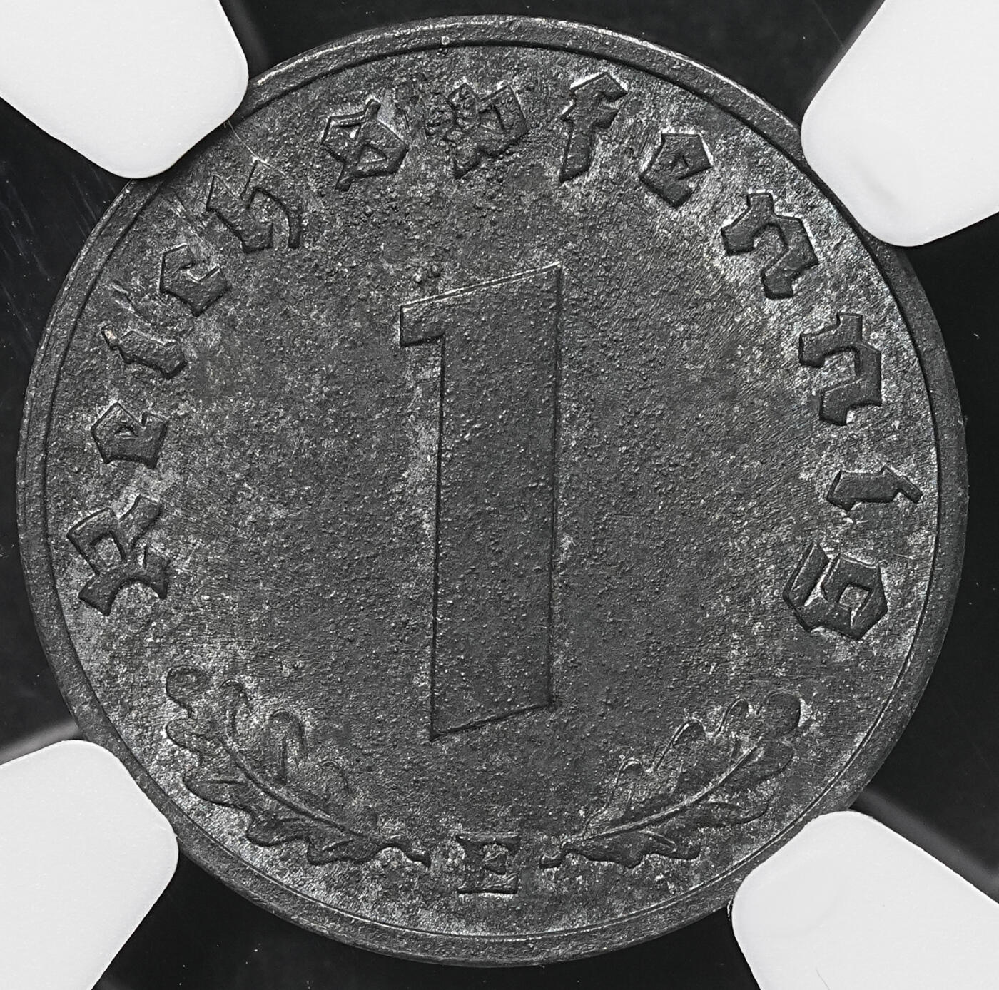 修遠堂世界钱币第107期 NGC MS62 1944年德三1芬尼锌币 E厂铭