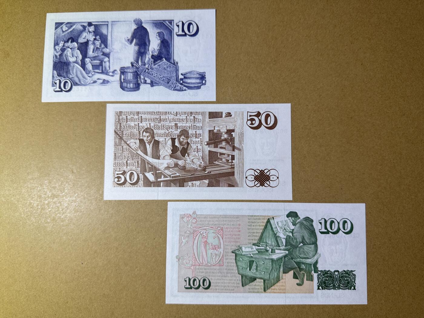 《艾美收藏》第236期-3.15周日外币畅拍 冰岛10、50、100克朗3张 UNC 全程无4