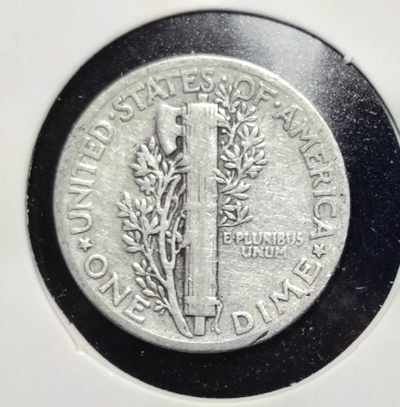 外国优质老铜币银币苏联纪念章，每周六晚九点倒数截拍，满百包邮可寄存，持续收拍