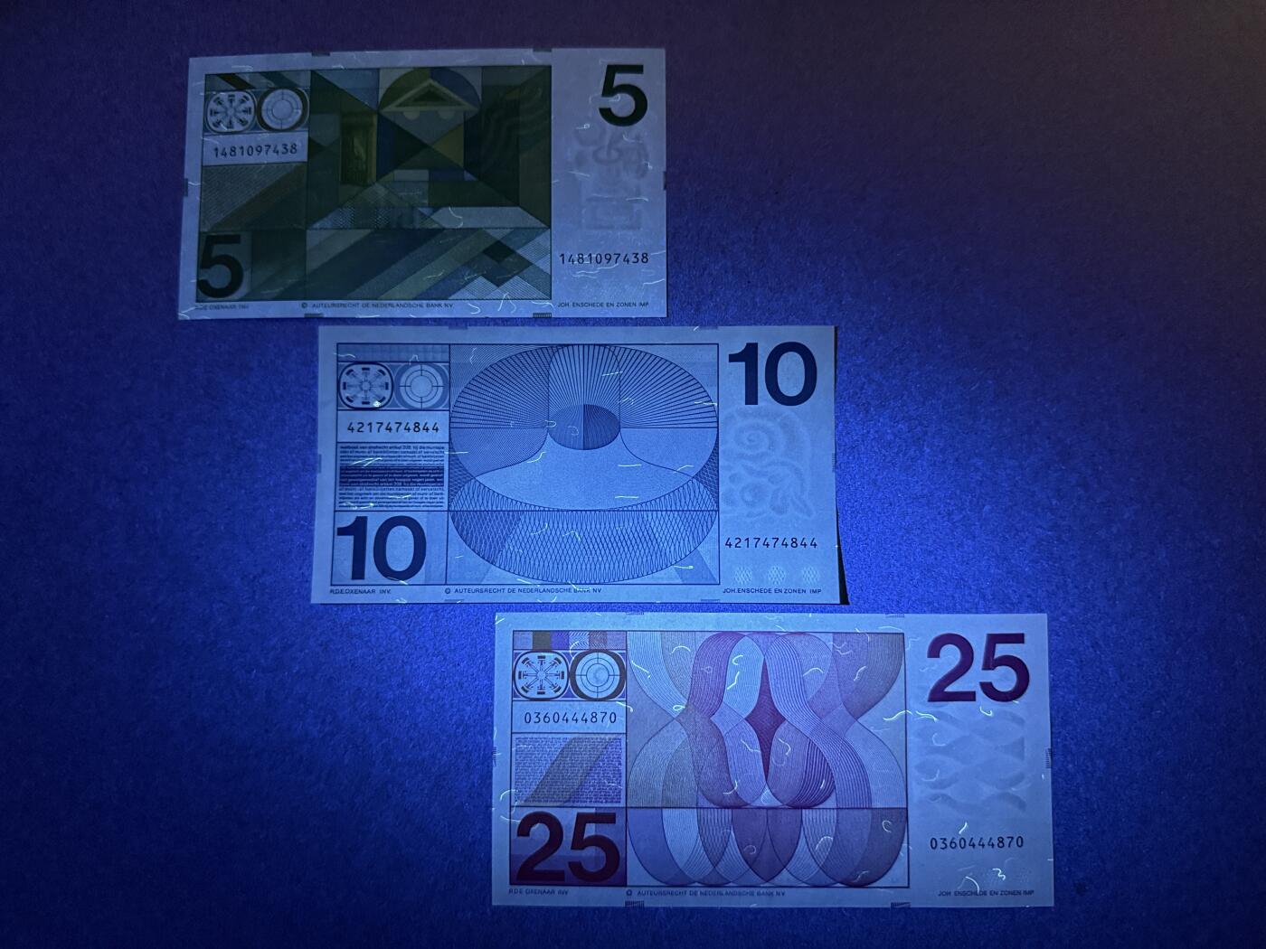 《艾美收藏》第236期-3.15周日外币畅拍