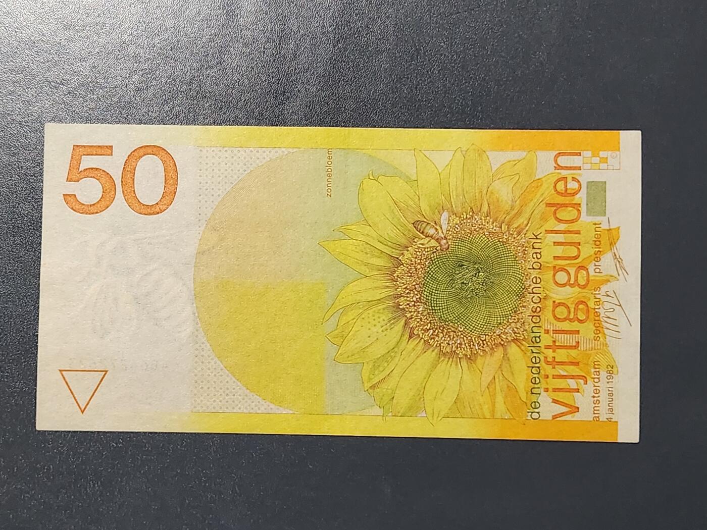 3月13号晚上8点 外国纸币自动截拍第37场