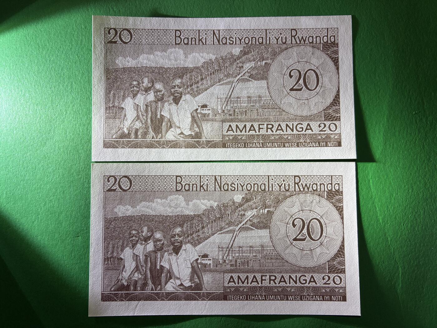 咖啡豆•收藏 2026年Mar_18th世界各国纸币拍卖 2枚 卢旺达 1976年 20法郎 全新UNC 外国纸币