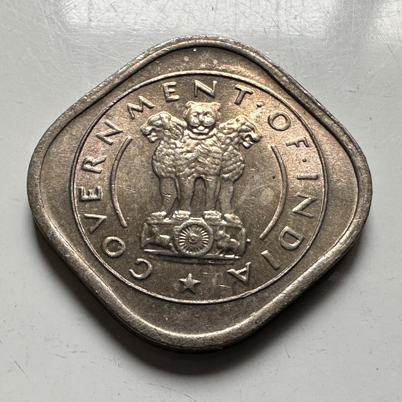 🌹外币初藏🌹🐯2026年第28场   每周二四六晚8️⃣点 接代拍 印度 1955年独立首版 瘤牛半安娜 1/2安娜 原光品