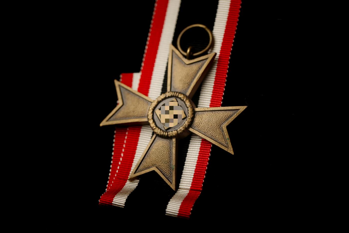 戎马世界章牌大赏第112期 德专场 铜制 无剑二级战功十字  环打标