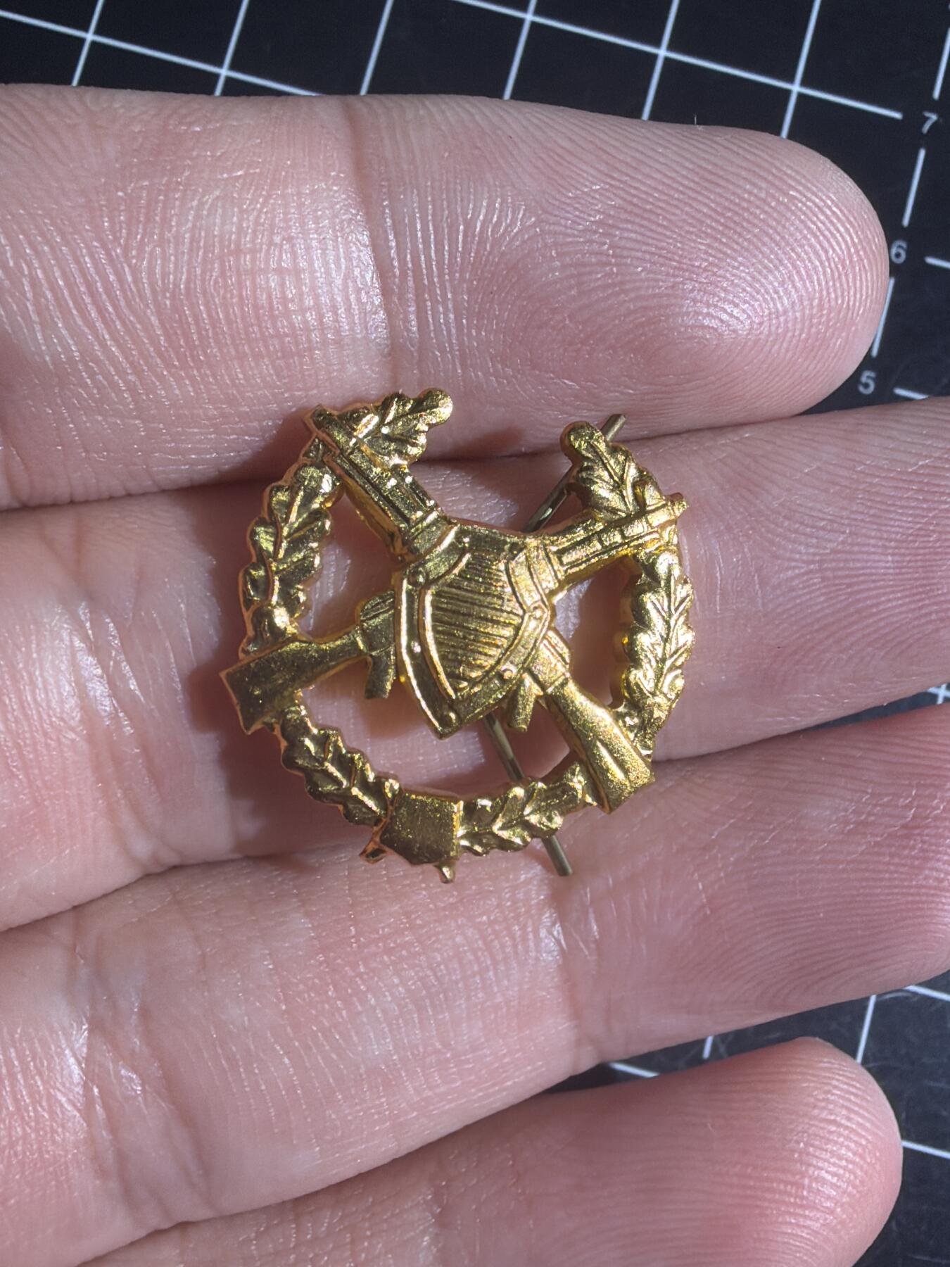 古冰库章牌勋赏收藏0起拍卖