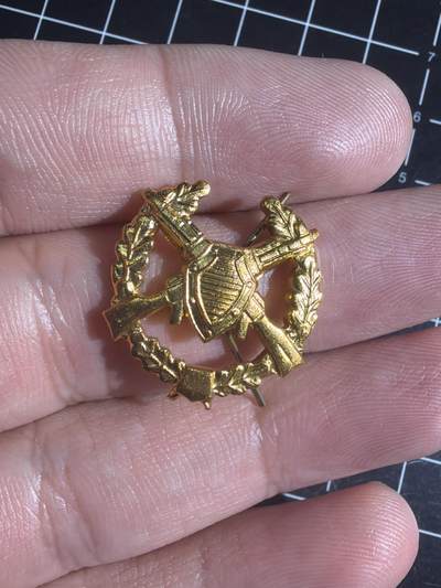 古冰库章牌勋赏收藏0起拍卖 小章一个