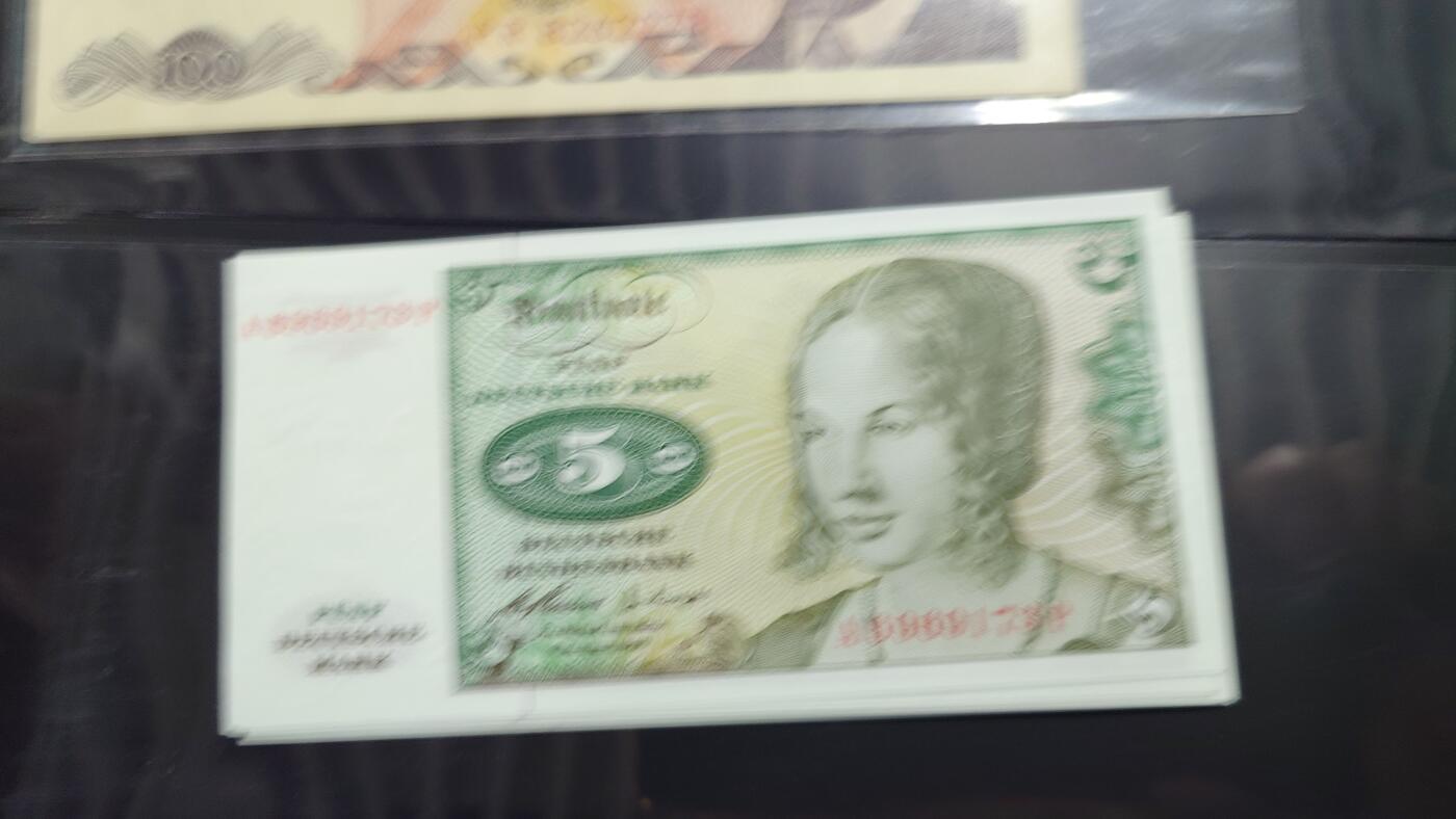 世界钱币～微拍第239期暨2026年第20期  部分尾货整理陆续低价起拍清仓