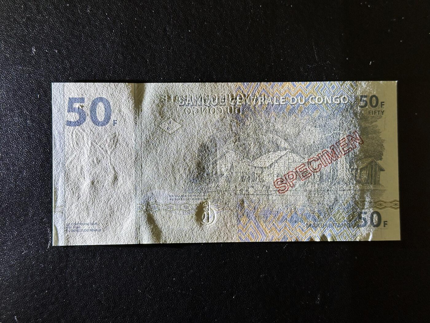 《外钞收藏家》第六百一十七期（精选场）（长期征集拍品、欢迎藏友们联系合作） 样票非洲主刚果最罕见品种1997年50法郎非常稀少 全新UNC
